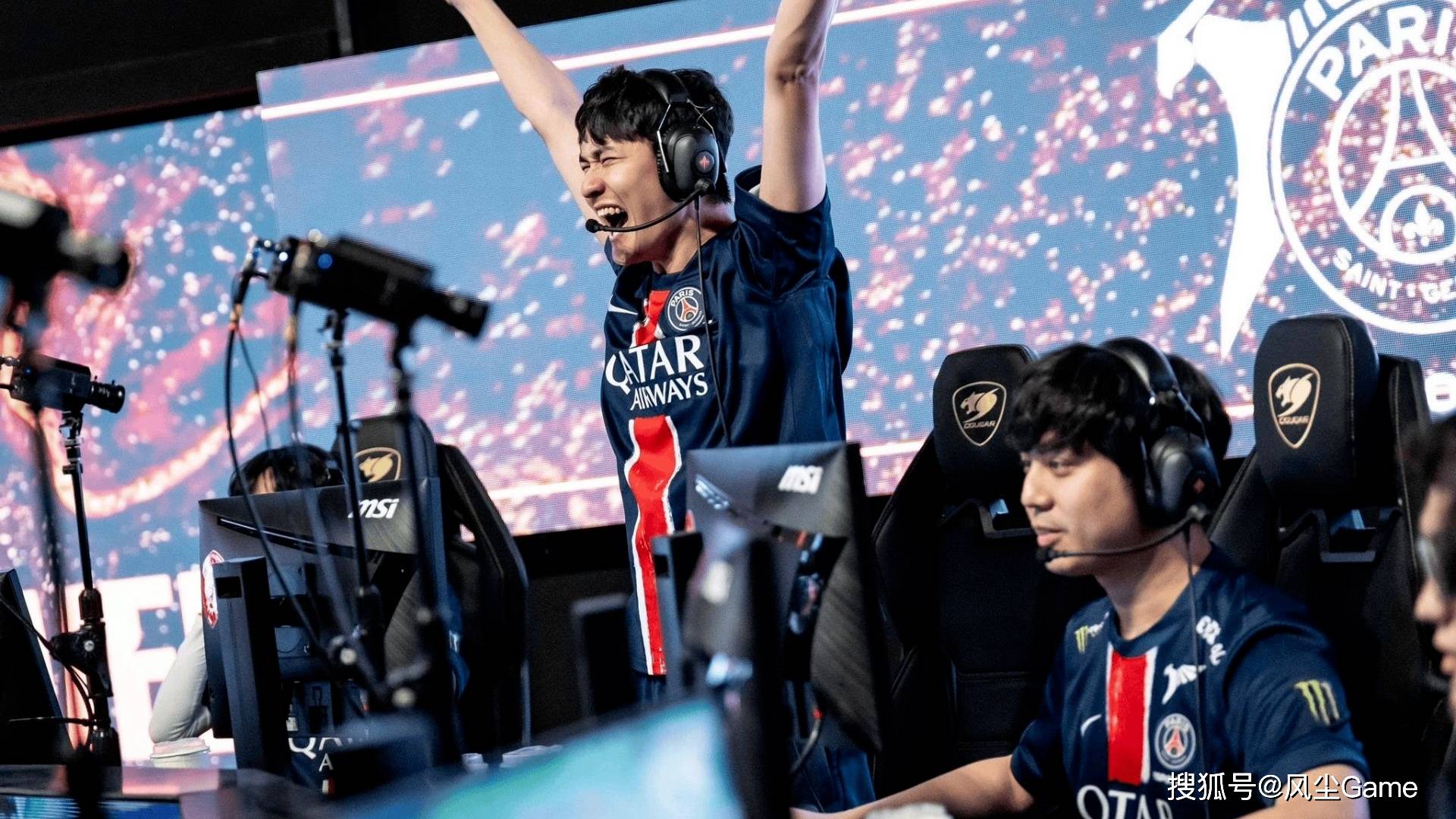 LOL全华班晋级世界賽(sài)！Karsa淚(lèi)灑(sǎ)賽(sài)場(chǎng)，FoFo：我真的(de)有罪(zuì)？