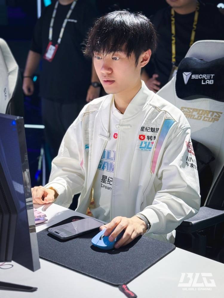 【7.16】电竞游戏前沿资讯:LOL美测服更新、Xiaoxu离队、Lele、JiaQi恢复自由人、飞牡蛎战队喊话HLE