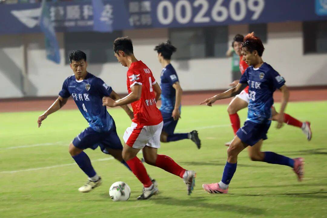 1 : 3,拿下“天王山之战”!经开区队登顶!