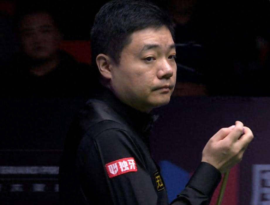 丁俊晖不敌墨菲止步八强 西安赛火箭遭爆冷