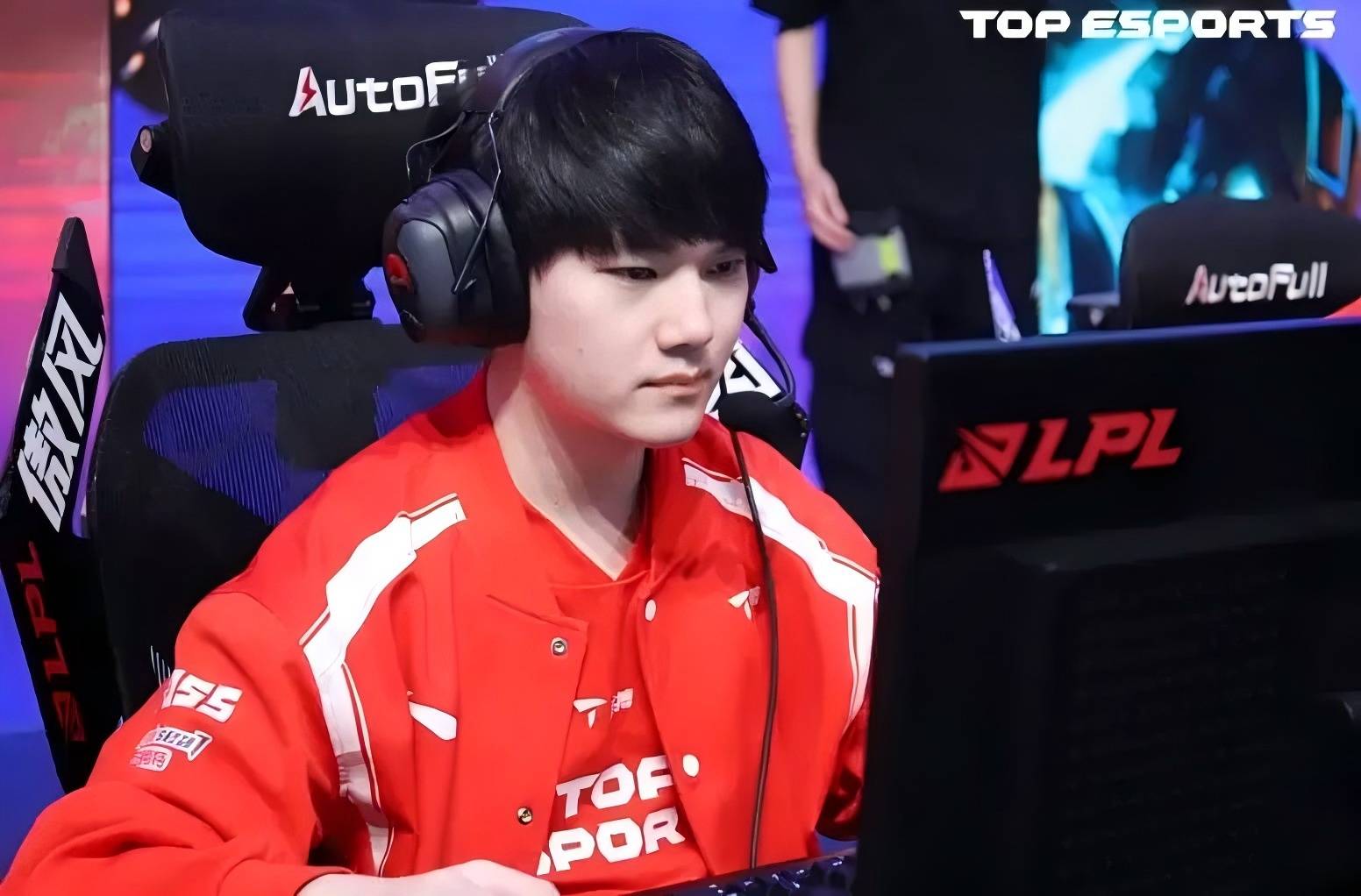 被赛恩单杀，JackeyLove：没想到能這(zhè)样死，以(yǐ)後(hòu)会注意的